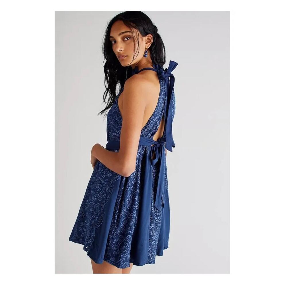 NEW NWT Free People Mimosa Eyelet Mini Dress Blue Size M - Picture 2 of 8